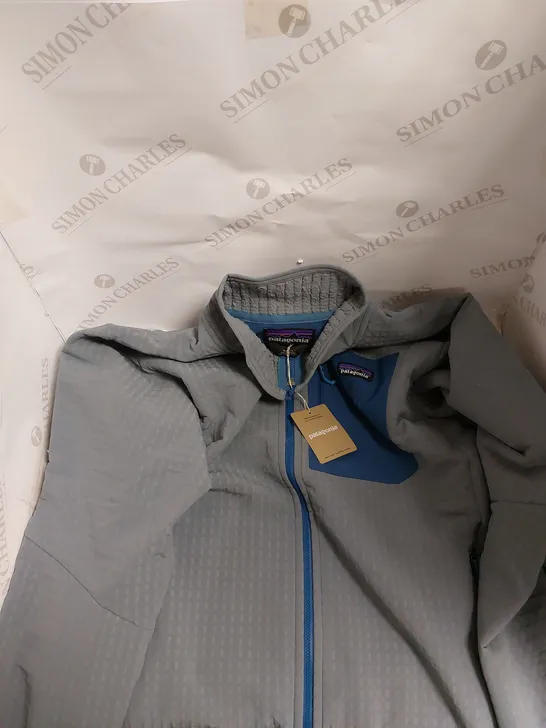 PATAGONIA MENS R2 TECHFACE JACKET - XL