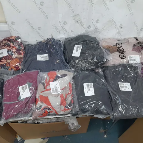 BOX OF APPROXIMATELY 10 ASSORTED BAGGED CLOTHING PIECES IN VARIOUS STYLES AND SIZES 