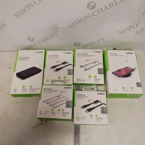 APPROXIMATELY 20 ASSORTED BOXED BELKIN SMARTPHONE/TABLET ACCESSORIES TO INCLUDE POWERBANKS, CHARGING CABLES, WIRELESS CHARGING PADS ETC 