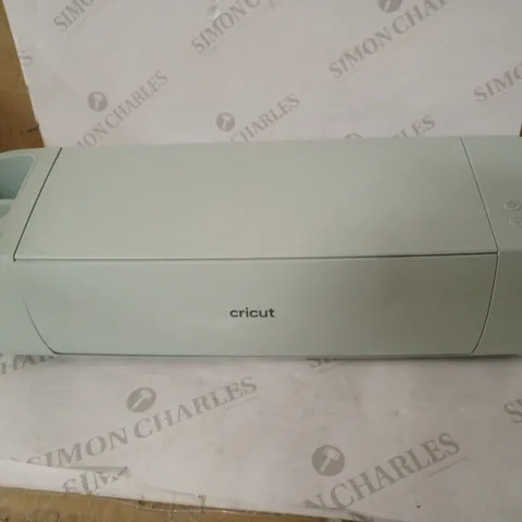 CRICUT EXPLORE 3 MATERIAL CUTTER - MINT GREEN