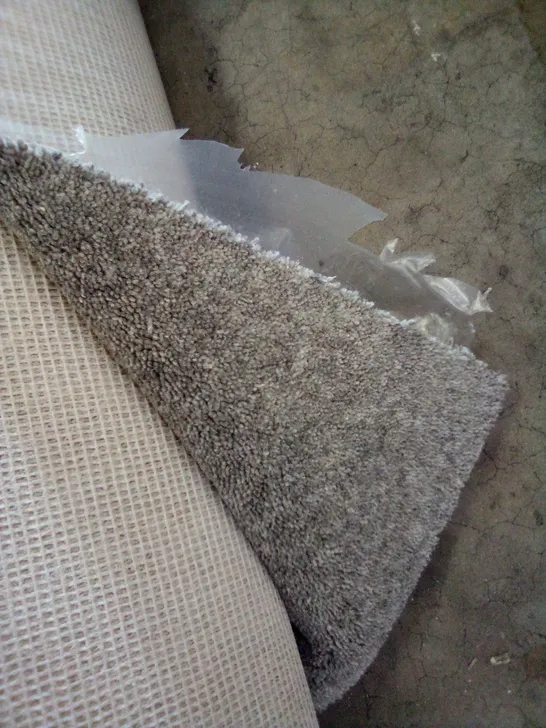 ROLL OF QUALITY BURFORD TWIST ELITE 50 CHEATLE CARPET 3.12*5M