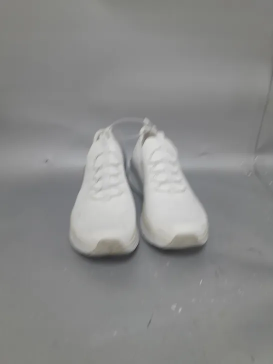 Sketcher D'lux Walker Stretch Fit White Trainers - Size 8