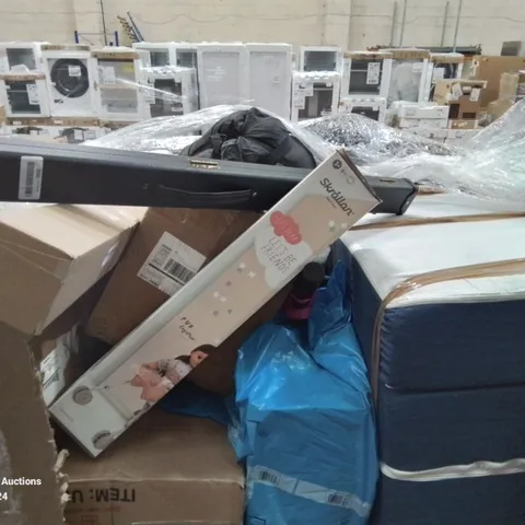 PALLET CONTAINING VARIOUS ASSORTED ITEMS TO INCLUDE: SEATING CUSHIONS, BOXED POOL CUE, KIDS BABY STROLLER ETC.