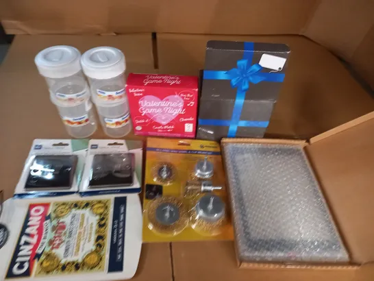 LOT OF ASSORTED HOUSEHOLD ITEMS TO INCLUDE NEXUS METAL SOCKET AND VALENTINE GAME 