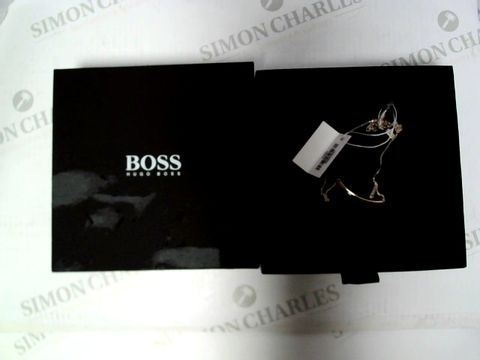 BOSS INSIGNIA ROOFTOP GOLD PLATED NECKLACE RRP &pound;97.99