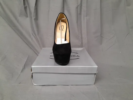 BOXED PAIR OF CASANDRA PLATFORM HIGH HEEL SHOES IN BLACK SIZE 5