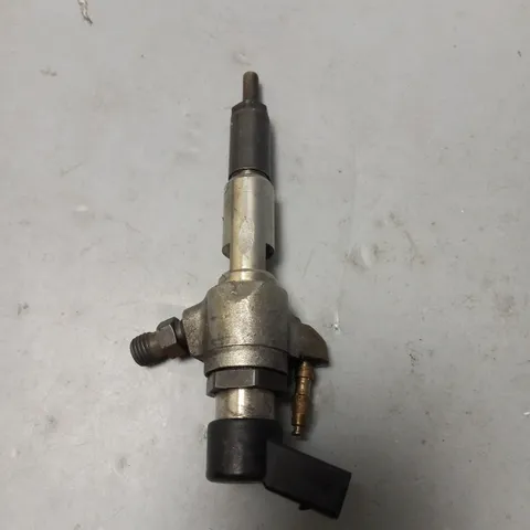 INJECTOR NOZZLE 
