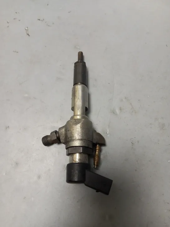 INJECTOR NOZZLE 