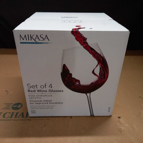 BOXED MIKASA SET OF 4R ED WINE GLASSES