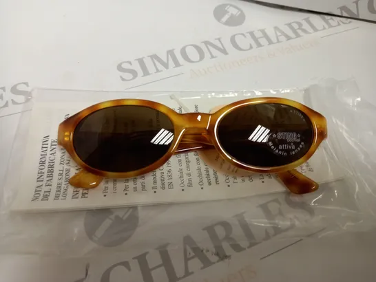 APPROXIMATELY 10 DIERRE STING SUNGLASSES - BOXED