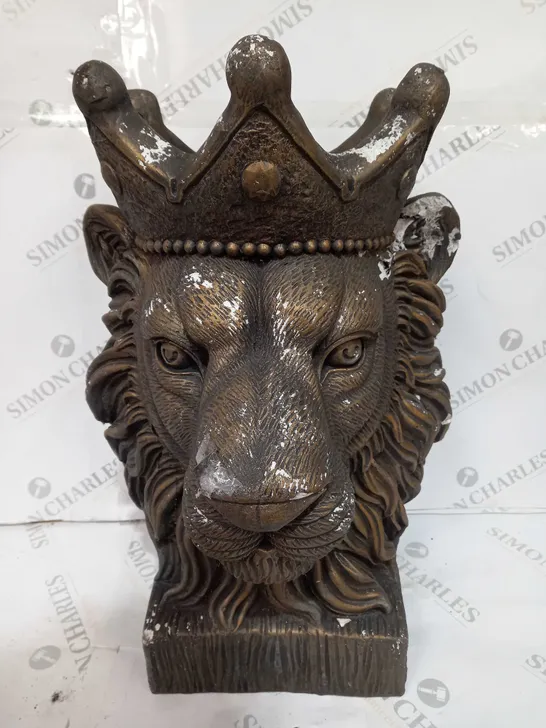 MY GARDEN STORIES LION PLANTER IN GOLD COLOUR