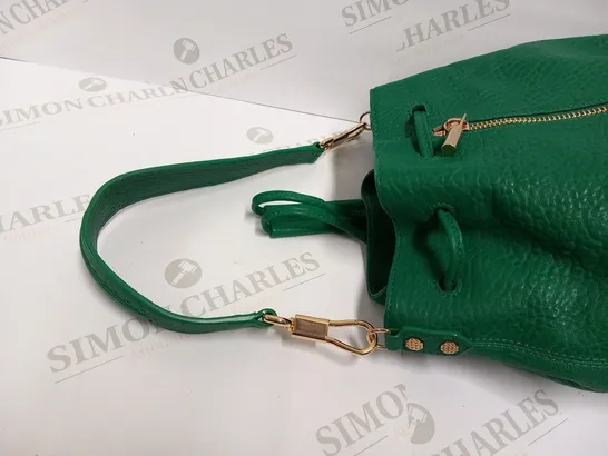 ELIZABETH AND JAMES GREEN HAND BAG