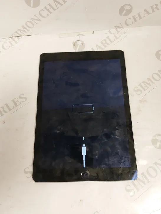 APPLE IPAD AIR 2 MODEL A1566