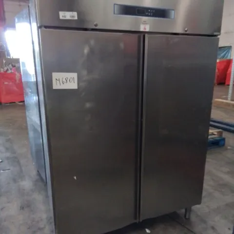 COMMERCIAL F.PLUS TN 140 STAINLESS DOUBLE DOOR REFRIGERATED UNIT 