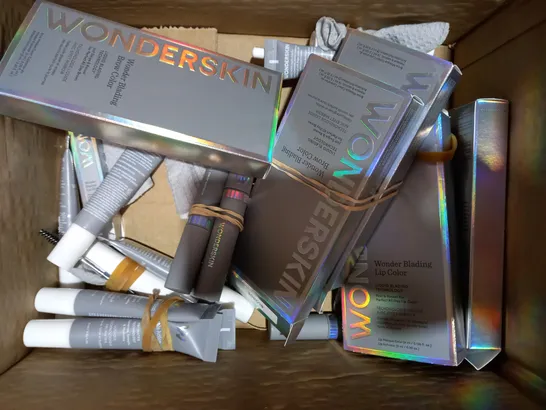 BOX OF ASSORTED WONDERSKIN BEAUTY ITEMS