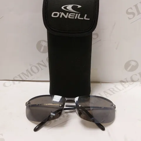 O'NEILL BLACK SUNGLASSES 