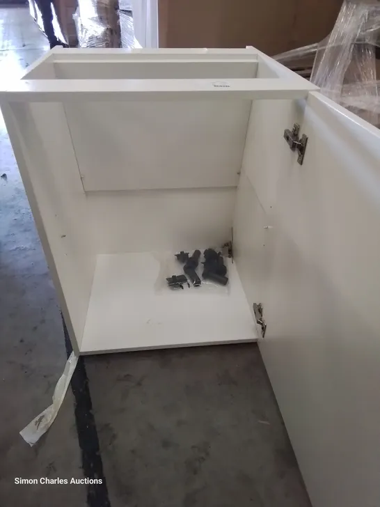 PALLET OF TWO SINGLE DOOR BASE UNITS WHITE