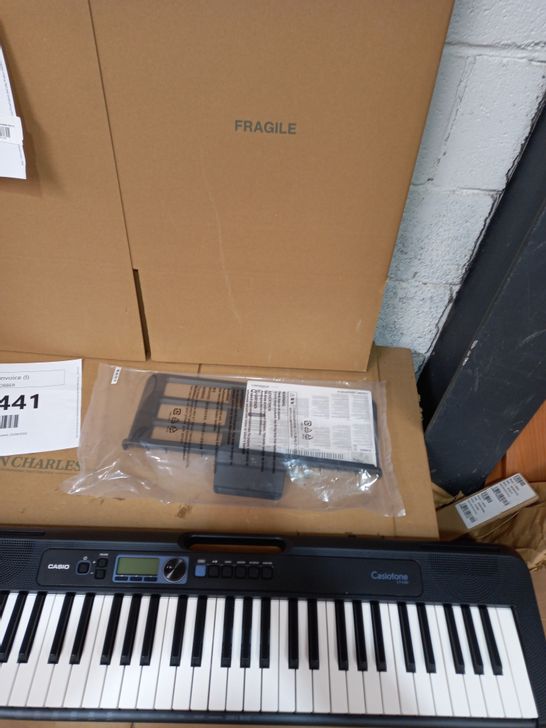 CASIO CT-S300AD 61 PORTABLE ELECTRONIC KEYBOARD