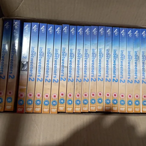 LOT OF APPROXIMATELY 23 SEALED THE INBETWEENERS 2 DVDS