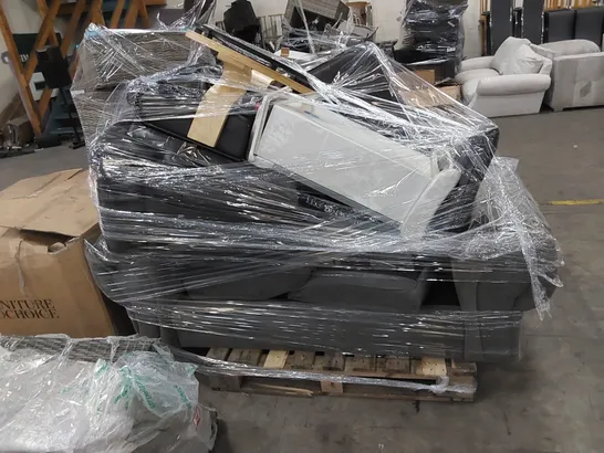 PALLET CONTAINING ASSORTED SOFA AND CHAIR PARTS 