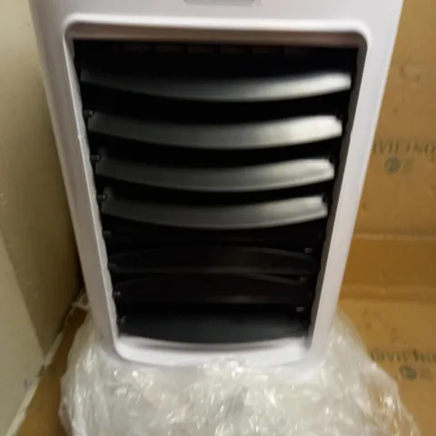 BLACK+DECKER 7 LITRE DIGITAL 2-IN-1 AIR COOLER