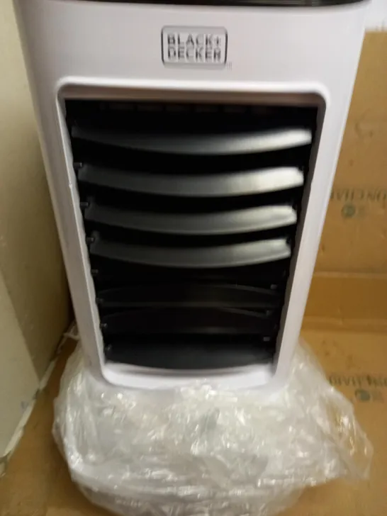 BLACK+DECKER 7 LITRE DIGITAL 2-IN-1 AIR COOLER