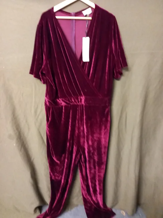 LINDY BOP PLUM VELVET JUMPSUIT - UK 22