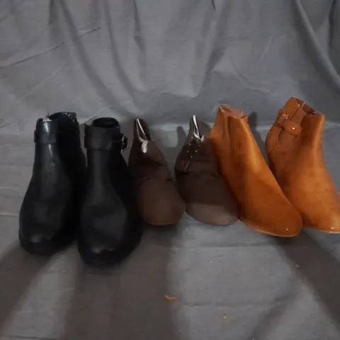 APPROXIMATELY 10 PAIRS OF ASSORTED WOMEN SHOES IN VARIOUS STYLES AND SIZES 