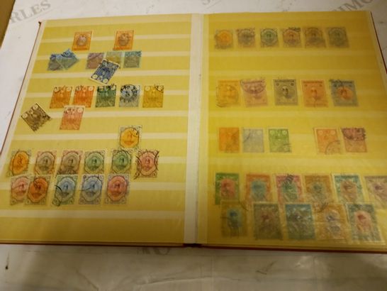 LOT OF A SIGNIFICANT QUANTITY OF INTERNATIONAL STAMPS