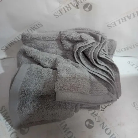 COZZEE HOME SUPERSOFT PLUSH SILVER THROW 