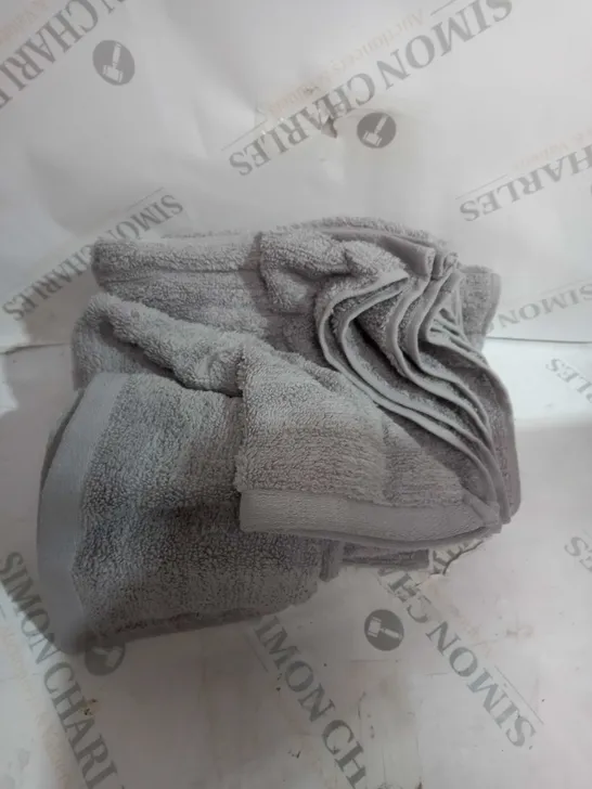 COZZEE HOME SUPERSOFT PLUSH SILVER THROW 