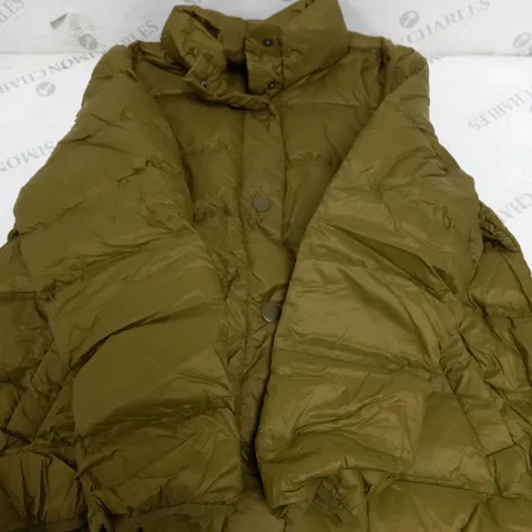 MASAI GREEN QUILTED COAT 