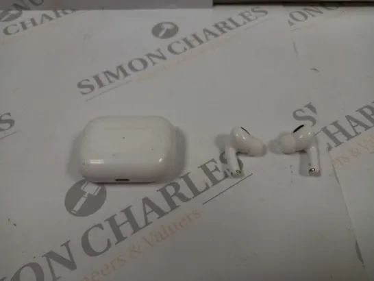 UNBOXED WIRELESS EARBUDS WITH CHARGING CASE WHITE 