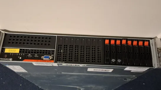 UNBOXED GATEWAY GR380 F1 SERVER