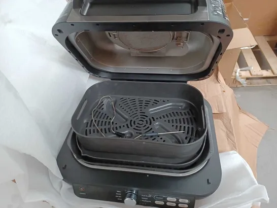 BOXED NINJA MAX HEALTH GRILL & AIR FRYER 