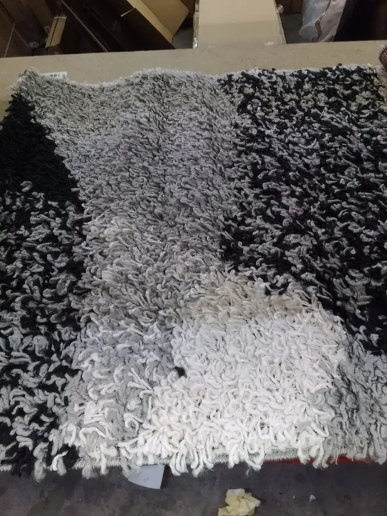 AYLEEN SHAGGY GREY/BLACK/WHITE RUG 70X140CM