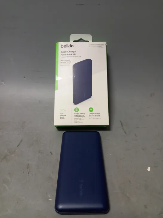 BOXED BELKIN BOOST CHARGE POWER BANK 10K