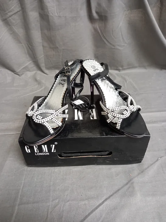 BOX OF APPROX 12 PAIRS OF GEMS RHINESTONE STRAP HEELS IN BLACK - VARIOUS SIZES