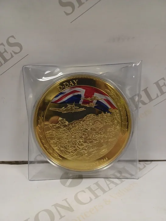 D-DAY LARGE CU GOLD-PLATED 6 JUNE 1944 COMMEMORATIVE COIN 