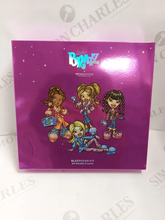 REVOLUTION BRATZ SLEEPOVER KIT LIP PALETTE