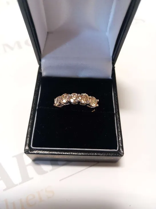 18CT GOLD FIVE STONE HALF ETERNITY RING SET WITH NATURAL DIAMONDS  WEIGHING +2.08CT