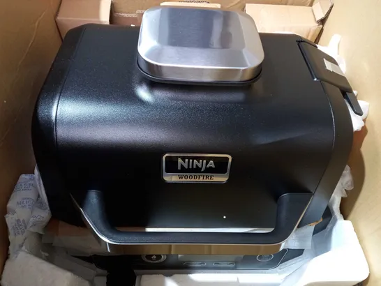 NINJA WOODFIRE ELECTRIC BBQ GRILL & SMOKER WITH AIR FRY FUNCTION OG701UKQ