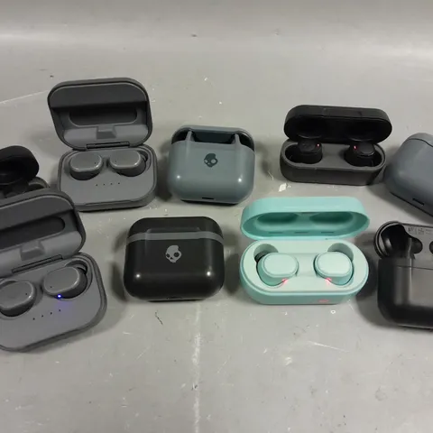 9 X ASSORTED SKULLCANDY WIRELESS EARPHONES 