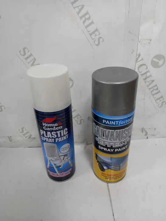 LARGE BOX OF APPROXIMATELY 30 AEROSOLS TO INCLUDE HOME&GARDEN PLASTIC SPRAY PAINT, AND PAINTFACTORY GALVANISED EFFECT SPRAY PAINT - COLLECTION ONLY 