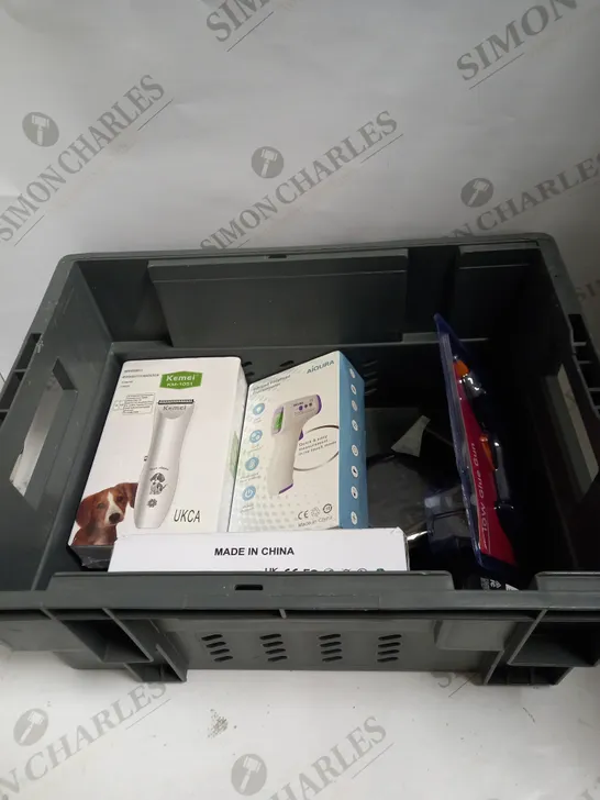 BOX TO CONTAIN APPROX. 7 X ELECTRONIC GOODS, INCLUDES GLUE GUN, DOG SHAVER,, INFRARED FOREHEAD THERMOSTAT