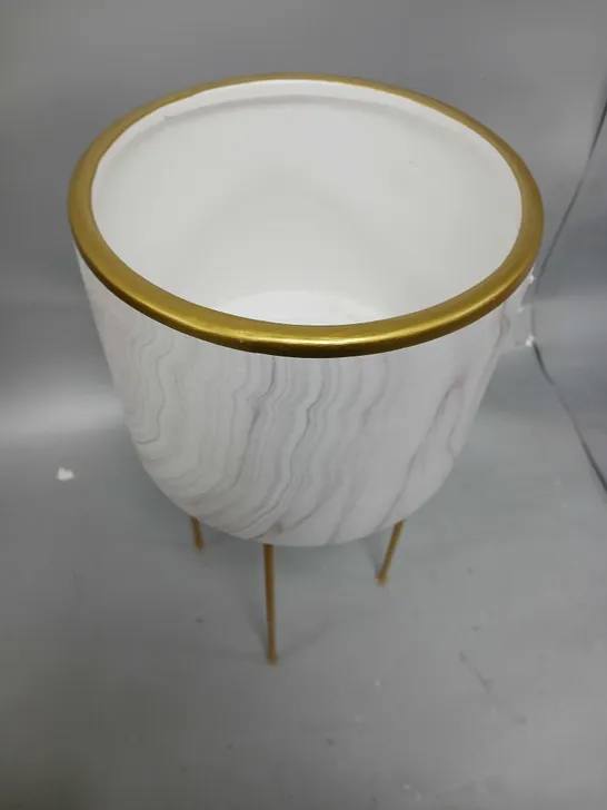 MARBLE EFFECT STANDING PLANTER RRP £24.99