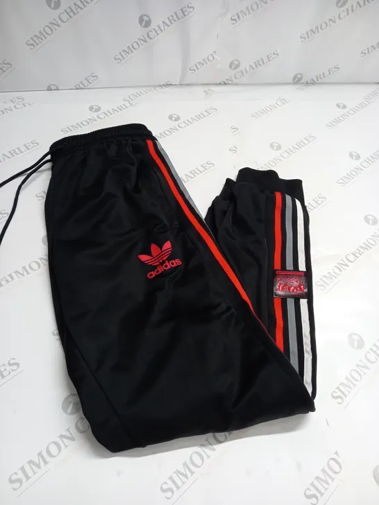 ADIDAS ORIGINAL TRACKSUIT BOTTOMS SIZE M