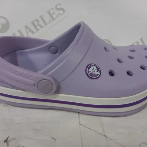 BOXED PAIR OF CROCS IN LILAC SIZE J1