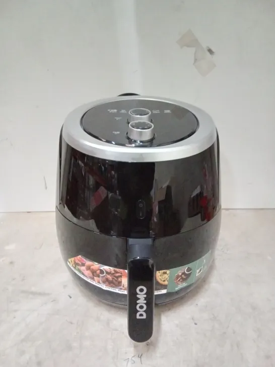 BOXED DOMO DELI FRYER MULTIFUNCTIONAL OVEN