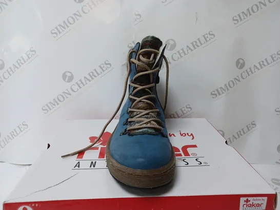 REIKER LACE UP ANKLE BOOTS LIGHT BLUE SIZE 5